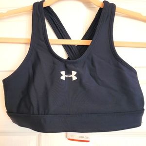 Womens under armour sports bra! Size small NWT! FREE SHIPPING!